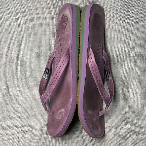 Ugg Kayla purple thong sandals size 10 - Picture 5 of 8
